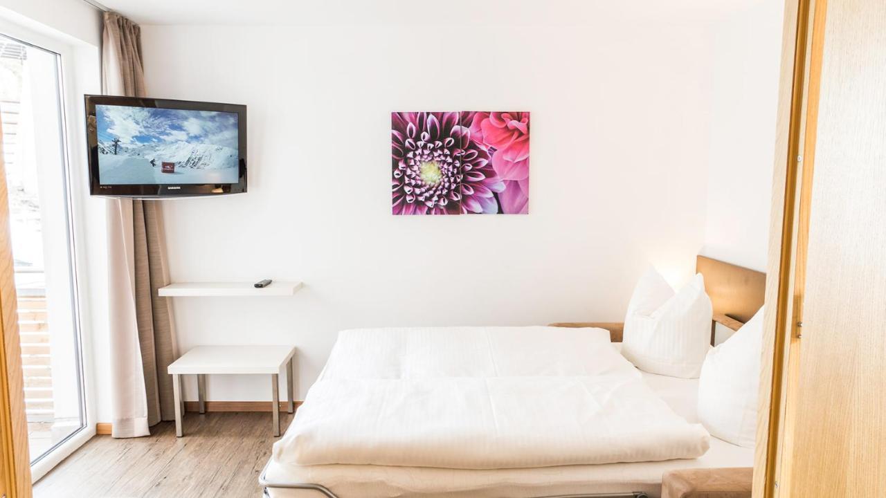 Haus Steissbach Apartamento Sankt Anton am Arlberg Exterior foto