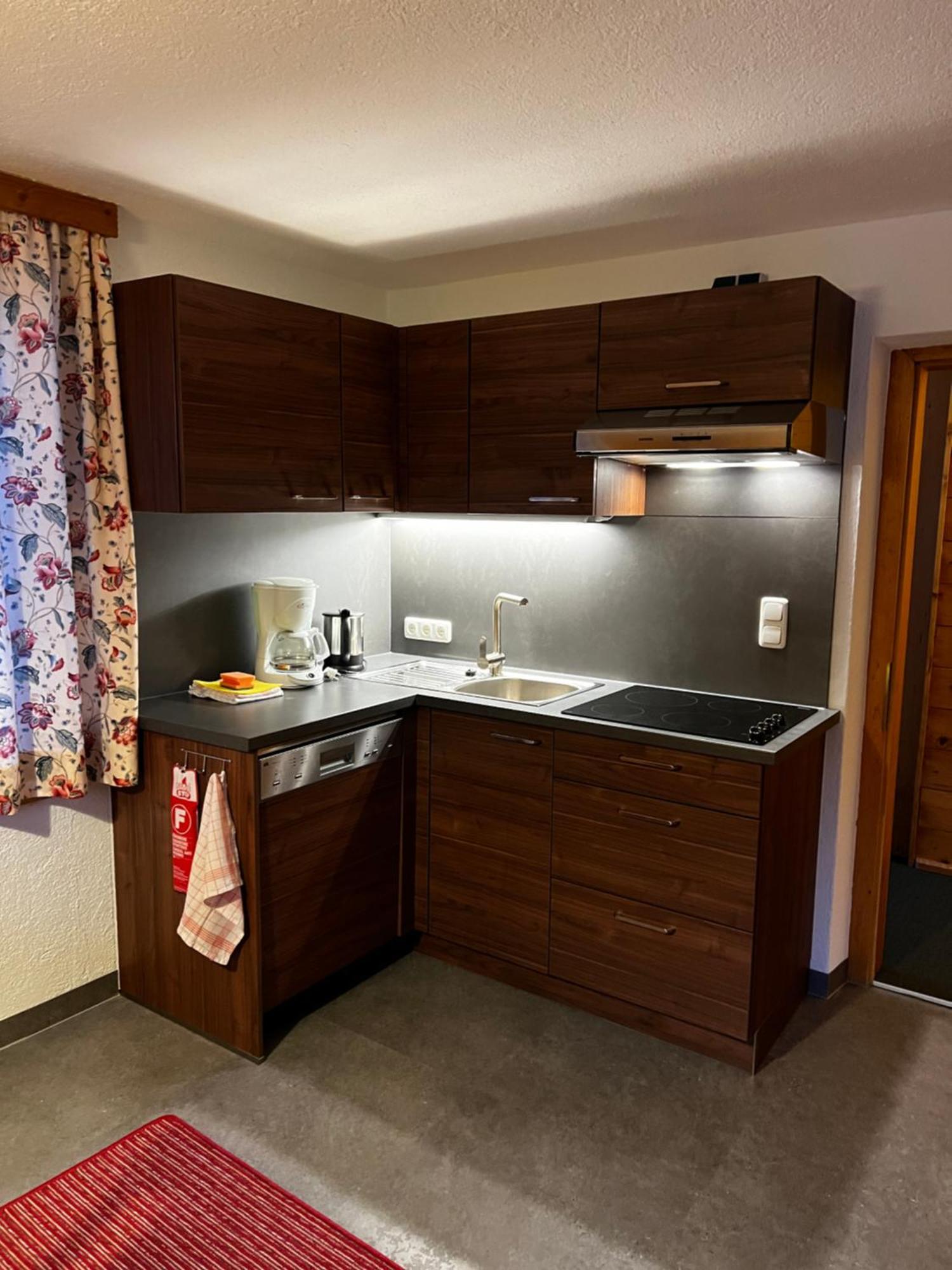 Haus Steissbach Apartamento Sankt Anton am Arlberg Exterior foto